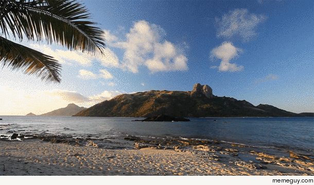 A peaceful beach in Fiji - xpost rEarthPornGifs
