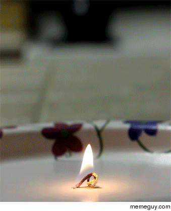 I got bored so I made a gif of a candle burning out and then reversed it