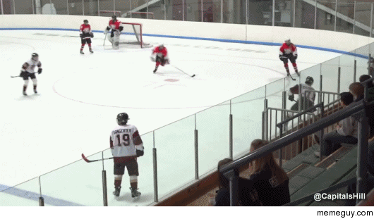 Kid tries to lay cheapshot after whistle ends up with a face full of boards instead 