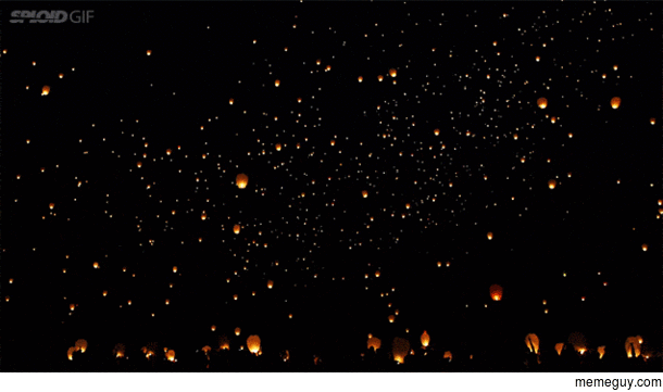Latern festival fills the sky with fire