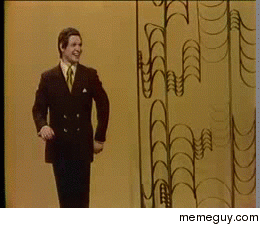 MRW Im walking back to my cubicle after taking a lengthly poop at work