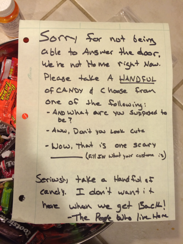 My note for the trick-or-treaters