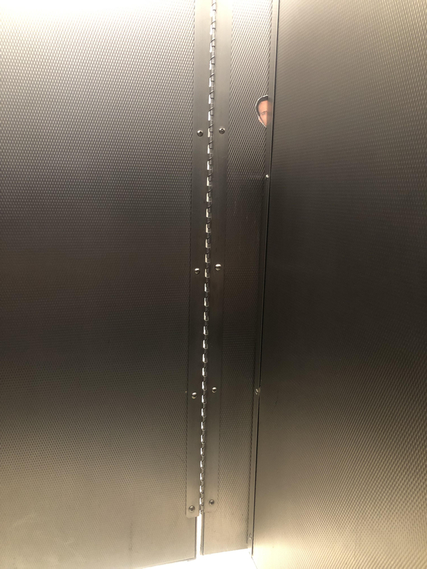 No privacy in OHare Airport restrooms