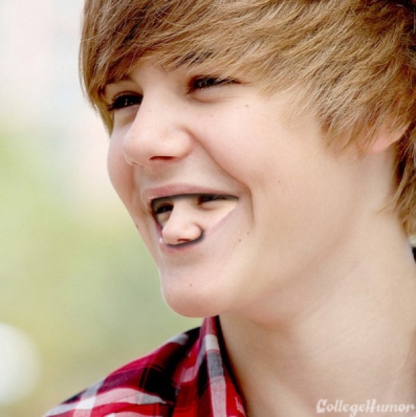 Pic #10 - Celebrities in own mouths