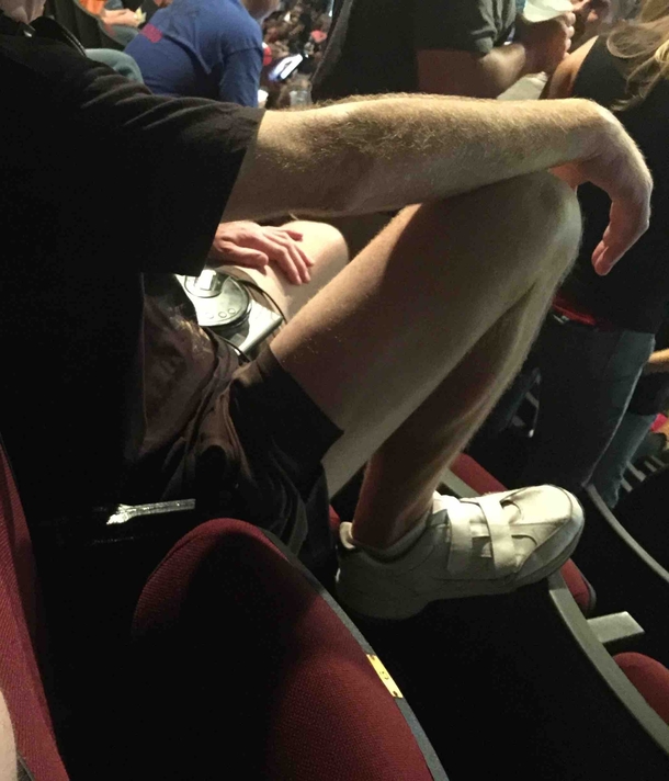 Saw a guy with a discman and velcro shoes at a Pearl Jam concert  days ago