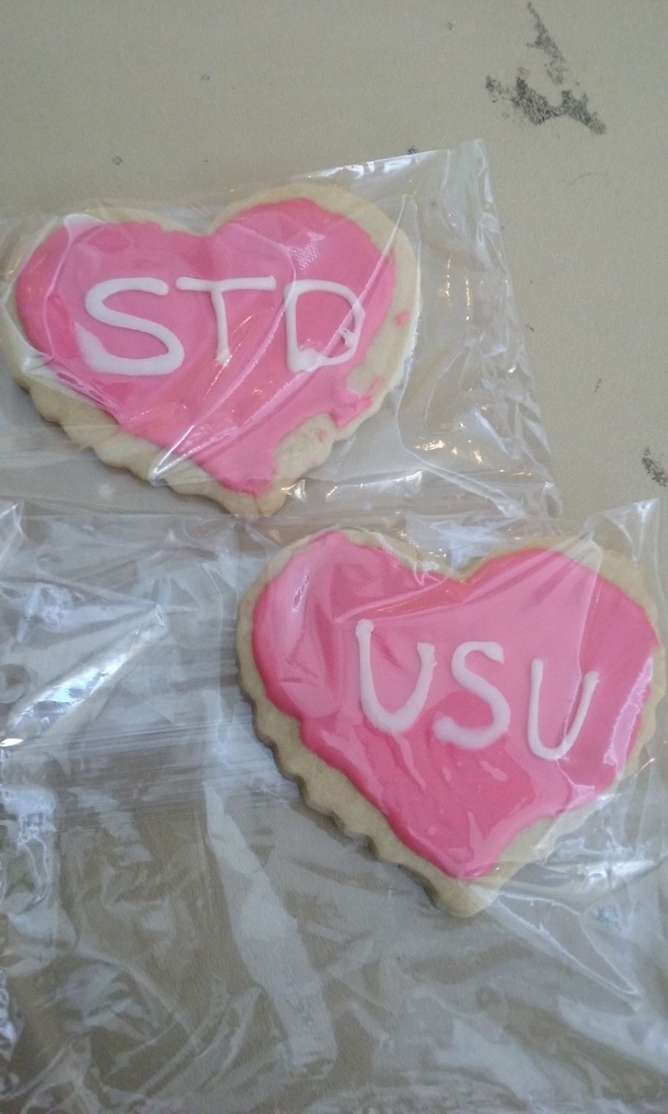 Sorority girls tried making Sigma Tau Delta cookies Probably shouldve used the greek letters