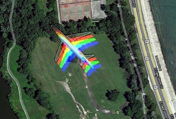 Stumbled on google maps as an airplane flies faster than the picture being taken