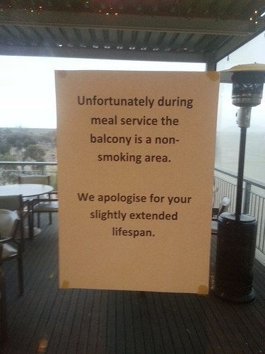 This restaurant employee who got real about the smoking area