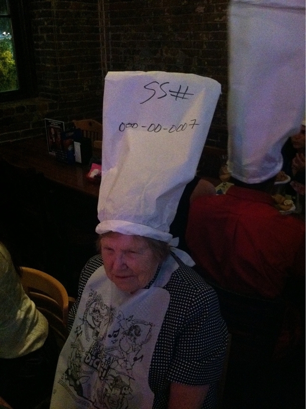 Took grandma to Dicks Last Resort