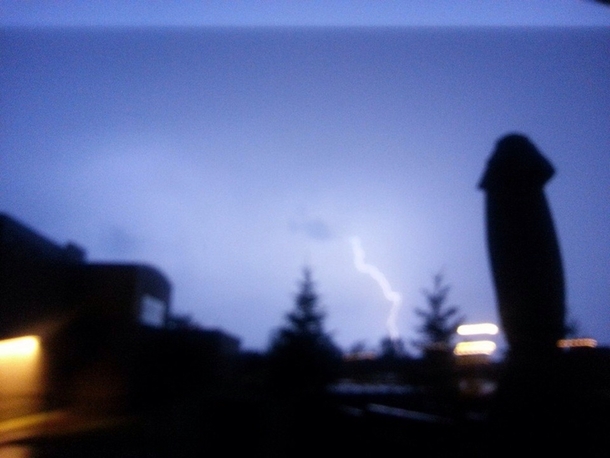 Wifes cousin finally photographed lightning
