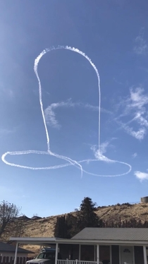 A pilot left a nice surprise in the sky in my hometown this morning