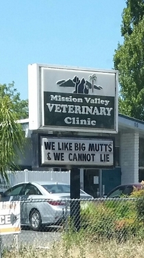 A vet in my area is getting creative