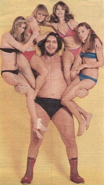 Andre the Giant The girl in blue knows what shes in for