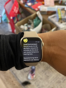Apple Watch warning one minute into Christmas morning with three kids