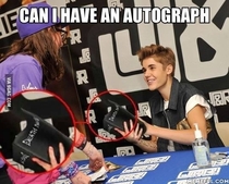 Autograph Please