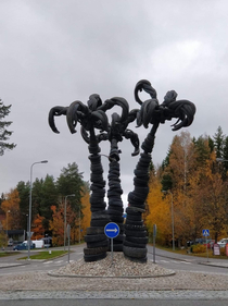 Black palm tree art in Lempl Finland