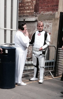 Carrie Fisher and Mark Hamill pictured on Star Wars VII London set