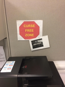 Construction site office sign response