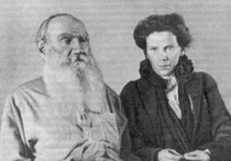 Did you know that Benedict Cumberbatch is actualy a Lev Tolstoys daughter