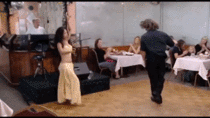Gordon Ramsay reacts to Greek dancing