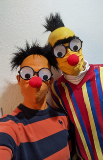 How do I look Ernie With your eyes Bert