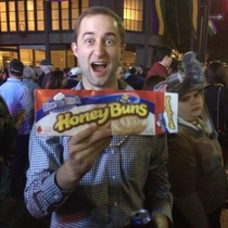 I caught a box of honey buns at a Mardi Gras parade last night The kid behind me was not amused
