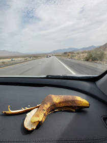 I could spin some cars out behind me with this banana but I wont