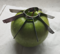 I just wanted to eat an apple and accidentally created a weapon
