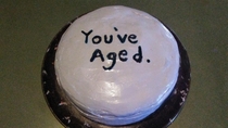I made a birthday cake for my boyfriend but I forgot how old he was turning