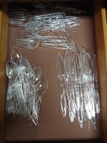 I too have a bachelors cutlery drawer
