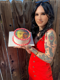 i turned  today and my boyfriend got me this cake