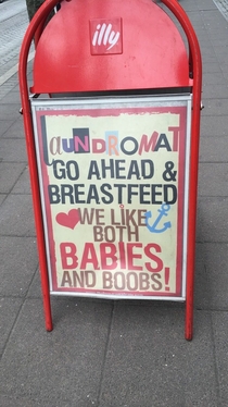Icelands got the right idea about breastfeeding in public