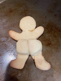 Kid made sugar cookies The ass was fat