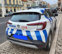 Lisboa police car choice Dadjoke game is strong