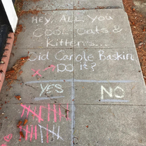 Local sidewalk poll found in West LA