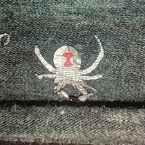 Looked down at the logo on my boxers while taking a shit and almost had a fuckin heart attack