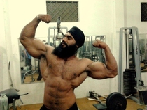 Mans got some Sikh gainz