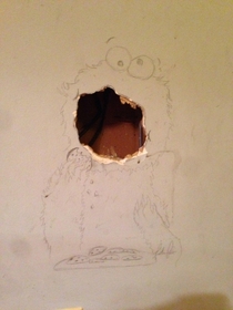 My friend accidentally put a hole in his wall while moving furniture I came up with a quick fix