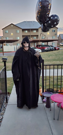 My friend turned  today so I delivered balloons this morning dressed as the grim reaper
