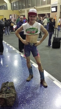 My friend who is in the Marines had his little brother pick him up at the airport This is what he was wearing