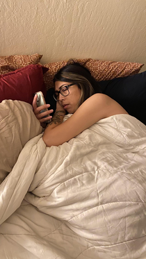 My pregnant exhausted wife went to bed early I found her like this
