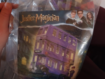 Ordered that well known Justice Magician lego from Aliexpress