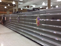 Pic #1 - Atlanta is expecting  inch of snow tonight