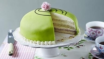 Pic #1 - Twins and I made a Princess cake as seen on The Great British Bake Off Theirs vs oursOC