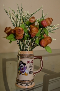 Pic #3 - Bacon Roses -- they turned out better than expected