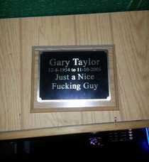 Plaque of remembrance for a regular at a local bar My hero