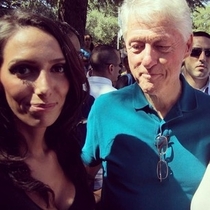 President Clinton didnt realize my friend was taking a selfie with him