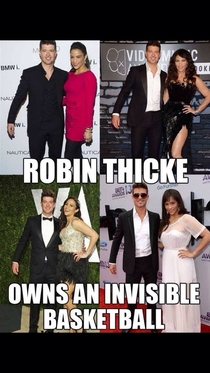Robin Thicke and his basketball