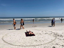 Safe inside my circle spotted on Jacksonville Beach