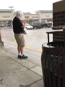 Saw this guy avoiding the rain today